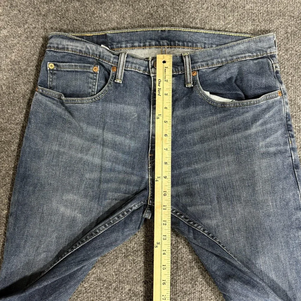 Levi's 559 Jeans Mens 34x33.5 Blue Medium Wash Relaxed Straight Denim Stretch